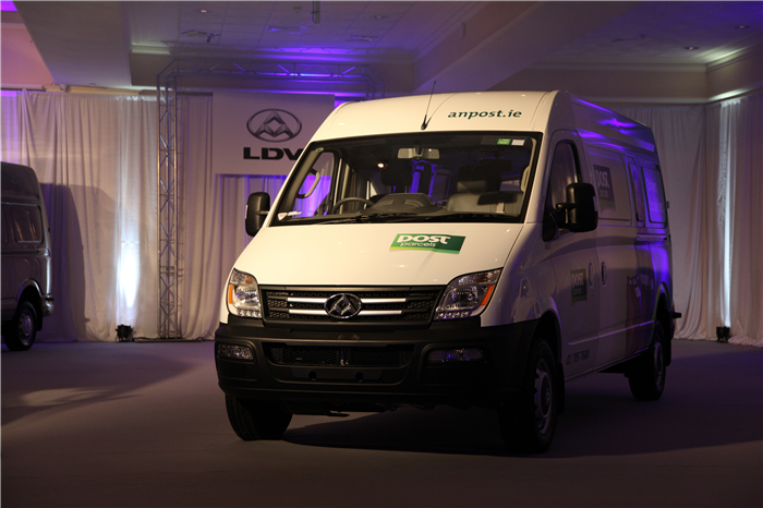 15VIP太阳集团大通260台V80交付爱尔兰国家邮政